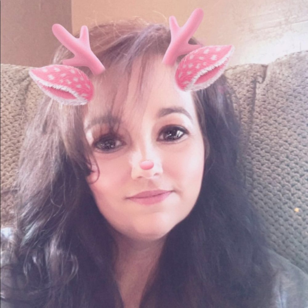 Meet your Posher, Becky